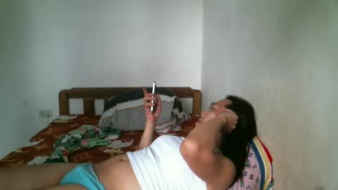Snapshot of newest_star69 chatting on February 11, 2:14 am Lucy Pearl online show from February 11, 2:14 am
