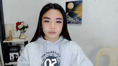 hottie nicole online show from March 26, 1:42 am