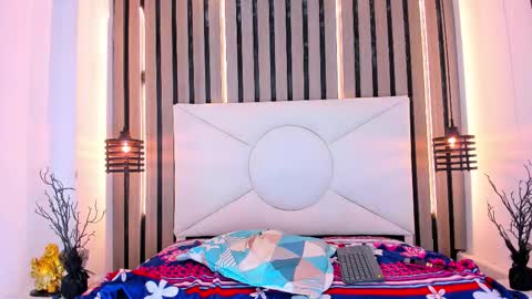 nick_smile online show from February 14, 5:59 am