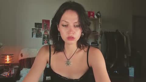 Veronica online show from July 19, 2:32 pm