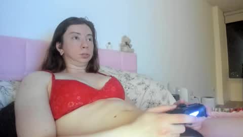 Emily snow online show from January 13, 1:02 am