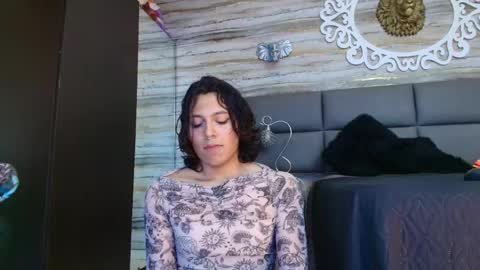 Oliver  online show from April 19, 11:29 pm