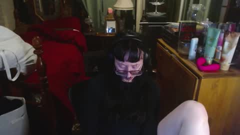 orookun online show from November 22, 1:51 am