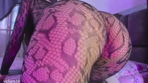 vella online show from April 19, 6:21 pm