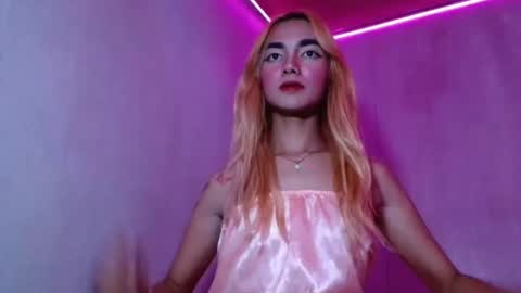 pasadiria online show from April 19, 10:49 am