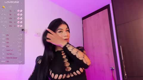 Paulett  online show from December 2, 10:51 am