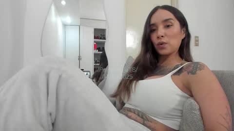 PetiteAlejaTs online show from October 4, 3:13 pm