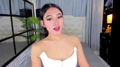 phenomenal_ivy online show from June 6, 2:57 pm