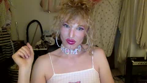 pinkfag online show from March 3, 7:45 pm