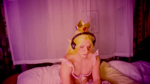 pinkpillbambi online show from January 19, 2:53 am