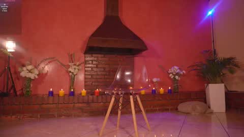 Nayrobi online show from October 31, 3:21 pm