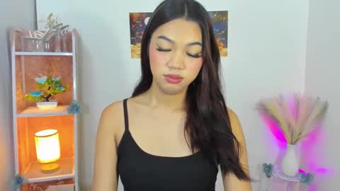 prettyhothugecock online show from November 12, 10:08 pm