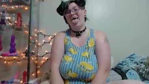 PupGhostt online show from April 21, 6:47 pm