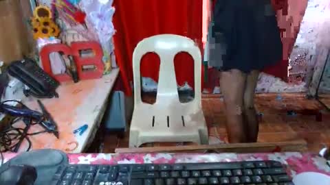 queensteffi online show from March 12, 11:42 am