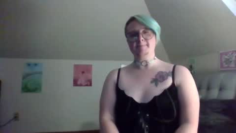 queerlyjaz online show from November 10, 12:55 am