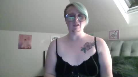 queerlyjaz online show from November 24, 1:30 am