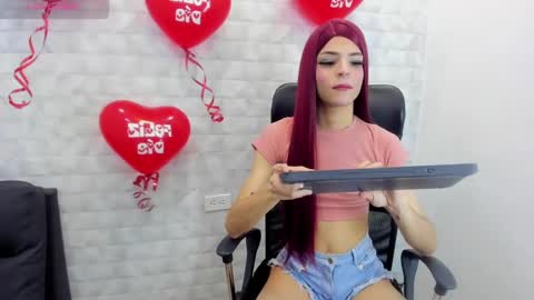 Cattleya Exposito  online show from February 14, 9:10 pm