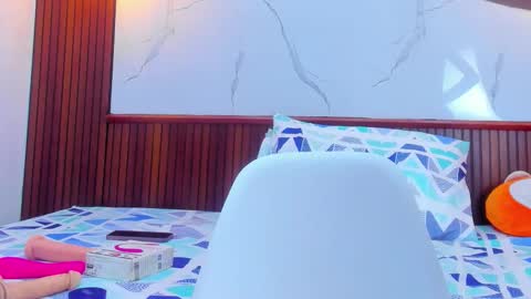 Cattleya Exposito  online show from September 13, 10:15 pm