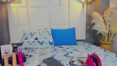 Cattleya Exposito  online show from October 7, 5:58 pm