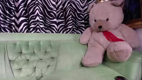 MIA online show from November 29, 5:37 pm