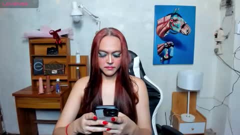 Snapshot of rhodora_xxx chatting on October 12, 12:24 am rhodora_xxx online show from October 12, 12:24 am