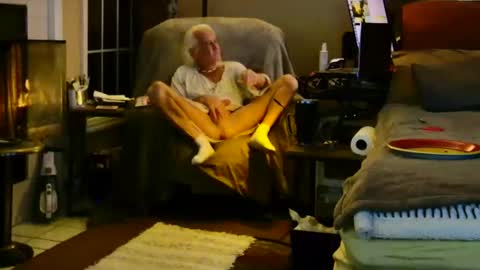 PINK HOLE TWINK online show from November 4, 4:34 am