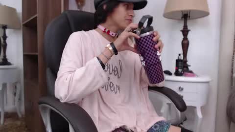 Vannellope online show from March 21, 12:32 pm