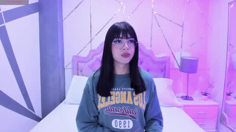 Rose online show from January 3, 12:30 pm