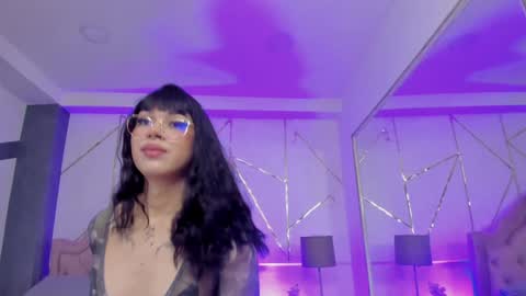 Rose online show from February 5, 1:44 pm