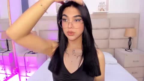 Rose online show from October 9, 1:56 pm