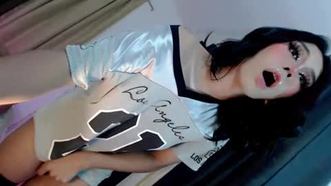 cathllea online show from July 16, 5:52 pm