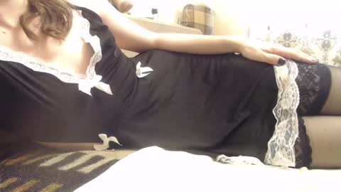 Snapshot of sadmermaid77 chatting on December 28, 9:42 am sadmermaid77 online show from December 28, 9:42 am