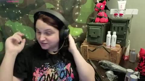 salacious_bunny online show from April 21, 8:48 pm