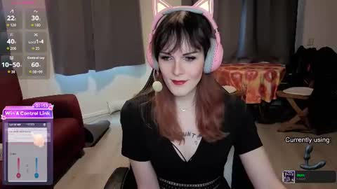 Samanteased online show from July 4, 5:40 pm