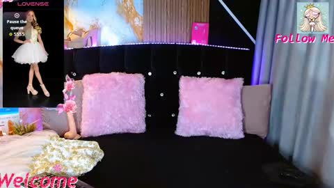 sammylittle_ online show from September 21, 8:03 pm