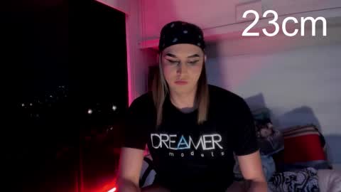 sara_hunter1 online show from October 18, 1:20 am
