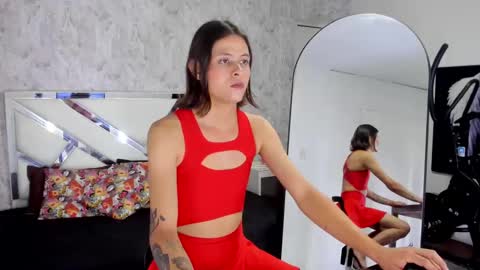 sarah online show from September 17, 10:04 pm