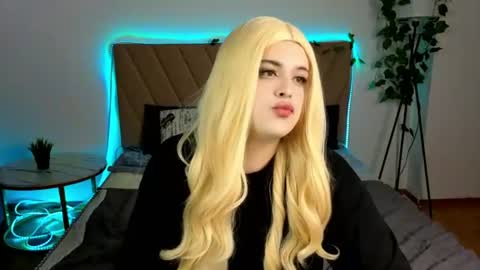Kati online show from June 23, 8:17 pm