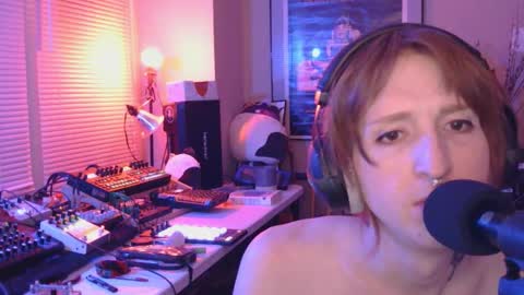 savagewaves online show from March 25, 6:07 am