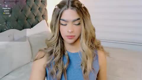 scarleth_sweety online show from November 17, 1:27 am