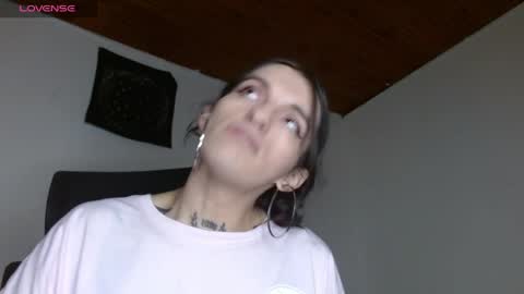 scarlet online show from April 23, 2:08 am