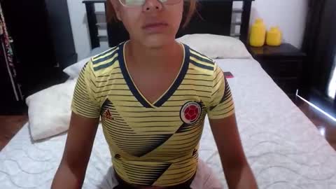 sensual_natalie online show from September 9, 7:13 pm