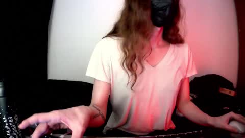 elsathedarlin online show from November 21, 6:58 am