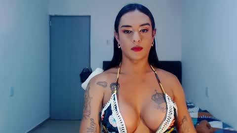 Snapshot of sexynatalia25 chatting on March 1, 7:15 pm Natalia Duran online show from March 1, 7:15 pm