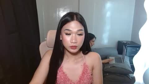 Kylie online show from May 3, 4:44 pm
