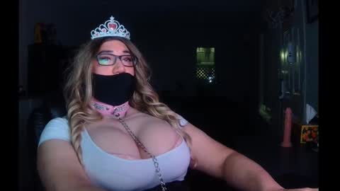 Sissy Jenny Bambi online show from February 26, 9:42 am