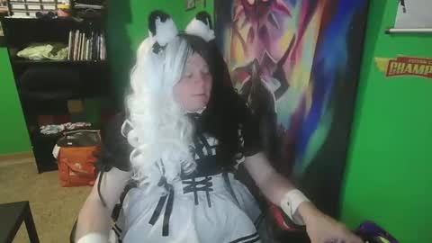 sissyprincesshaley online show from April 26, 2:42 am