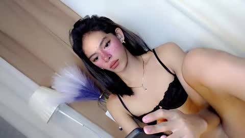 Snapshot of slimgirl_patricia chatting on September 16, 5:17 pm Pat online show from September 16, 5:17 pm