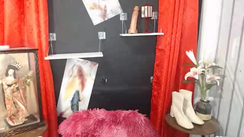 SLUT KATRINA online show from April 2, 5:49 am