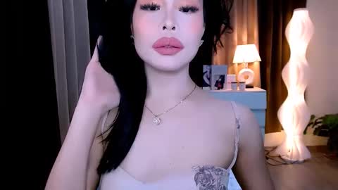 slutty_aurora online show from September 18, 5:29 pm
